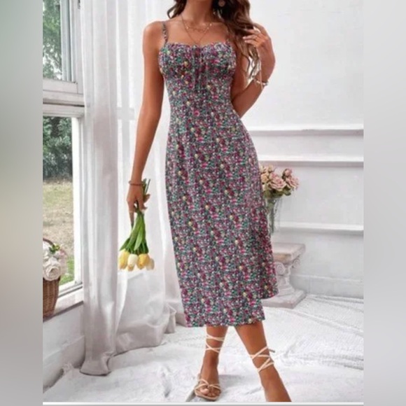 Boho Ditsy Floral Print Cami Dress - Picture 4 of 9